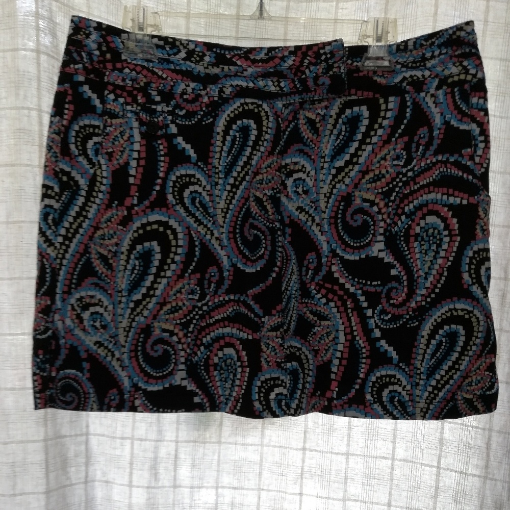 Ladies Size 14 Skort